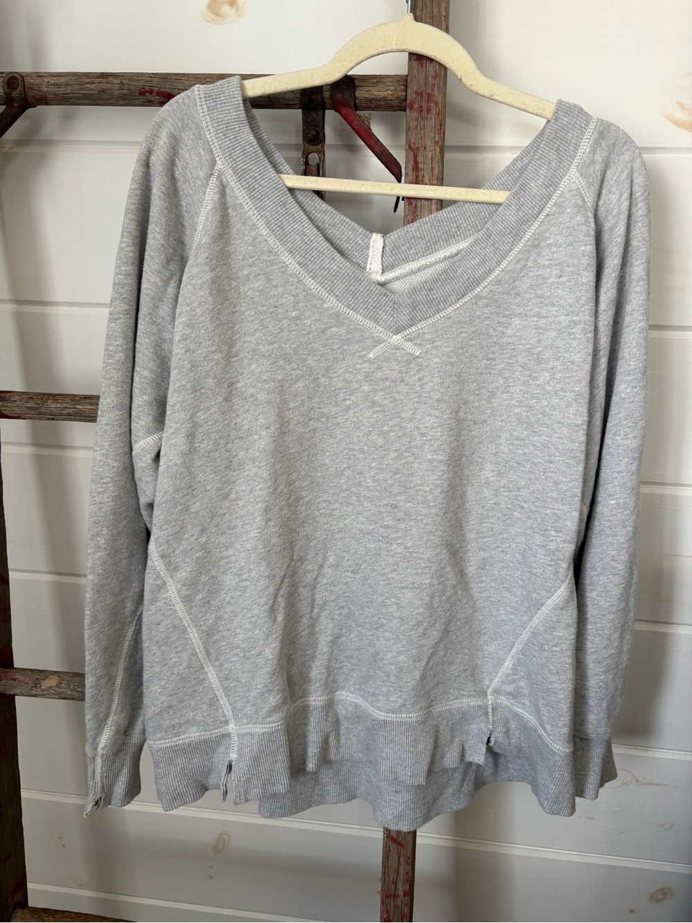 aerie Light Gray V-Neck Pullover Sweatshirt
